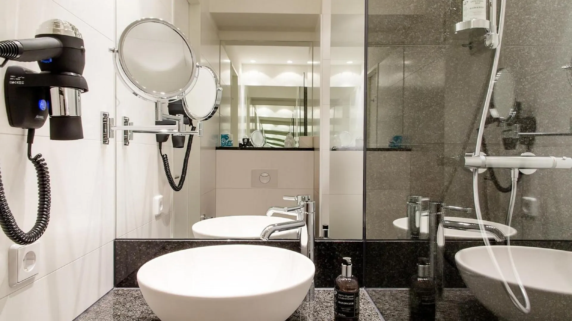 Motel One Rotterdam Holland